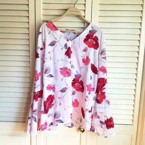 Banana Republic Floral Top w/ Bell Sleeve